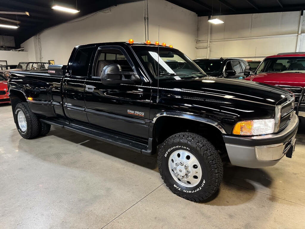1998 Dodge RAM 3500 Laramie SLT Extended Cab LB 4WD