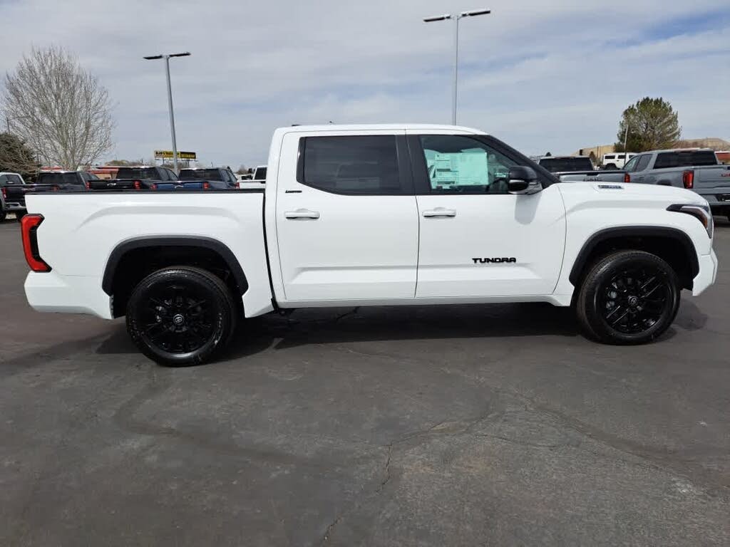 2025 Toyota Tundra Hybrid Limited HV CrewMax Cab 4WD