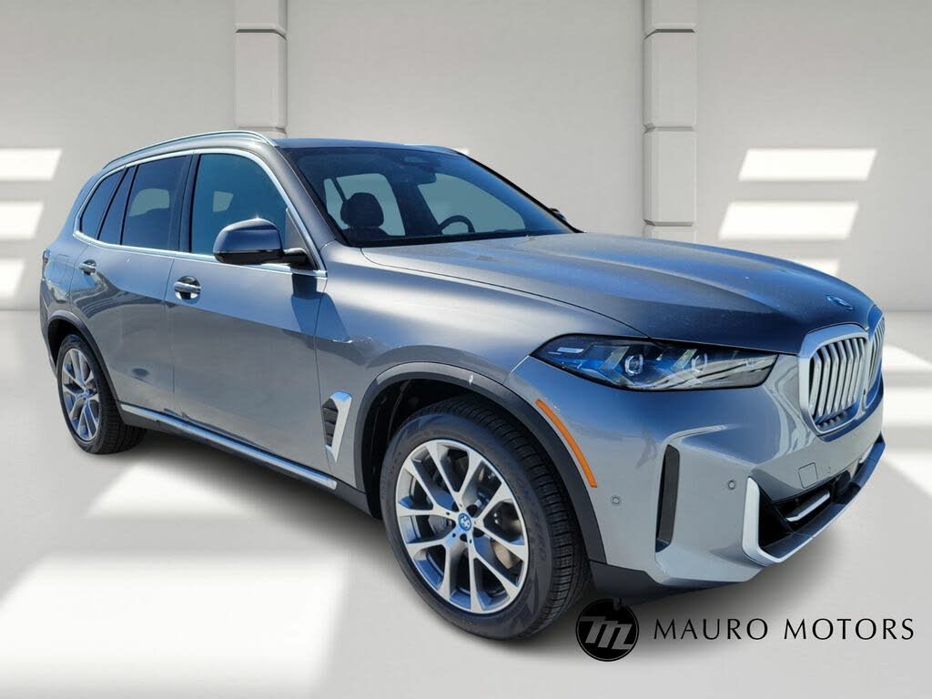 2025 BMW X5 xDrive50e AWD