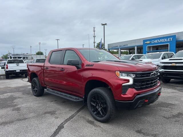 2025 Chevrolet Silverado 1500 LT Trail Boss Crew Cab 4WD