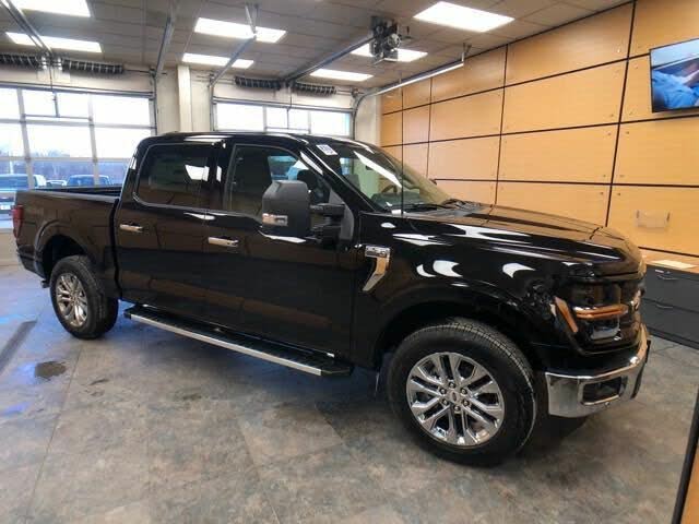 2025 Ford F-150 XLT SuperCrew 4WD