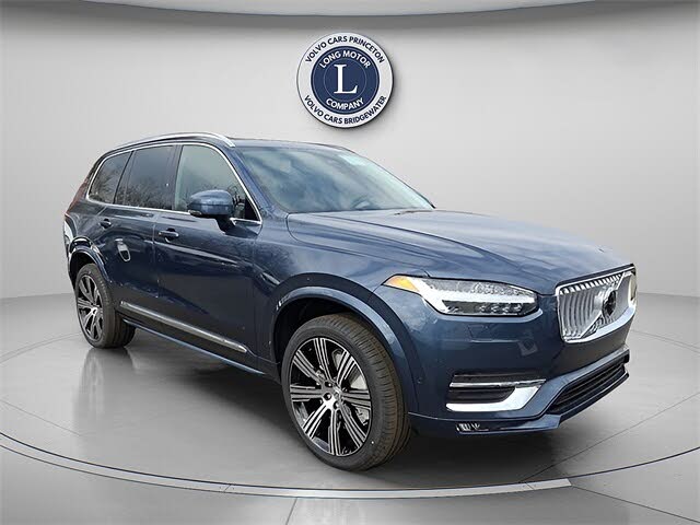 2025 Volvo XC90 B6 Ultra Bright Theme 7-Passenger AWD
