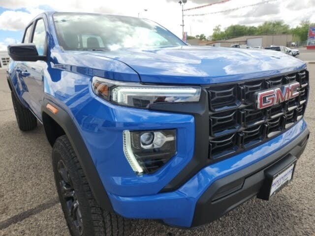 2025 GMC Canyon Elevation Crew Cab 4WD