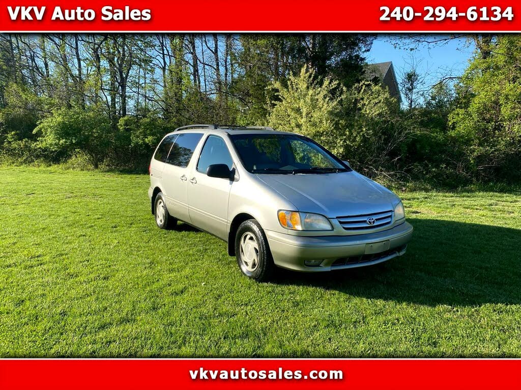 2002 Toyota Sienna LE