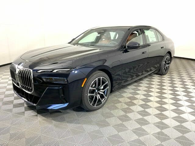 2025 BMW 7 Series 750e xDrive