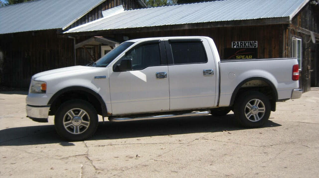 2005 Ford F-150 XLT SuperCrew 4WD