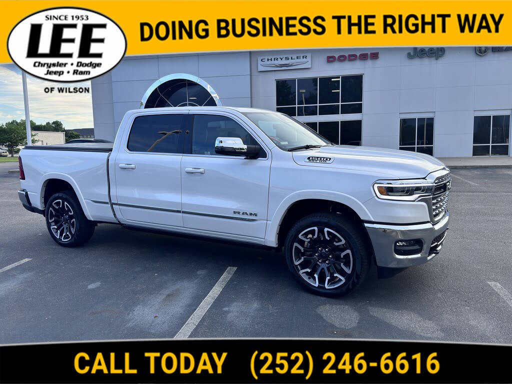 2025 RAM 1500 Limited Crew Cab 4WD