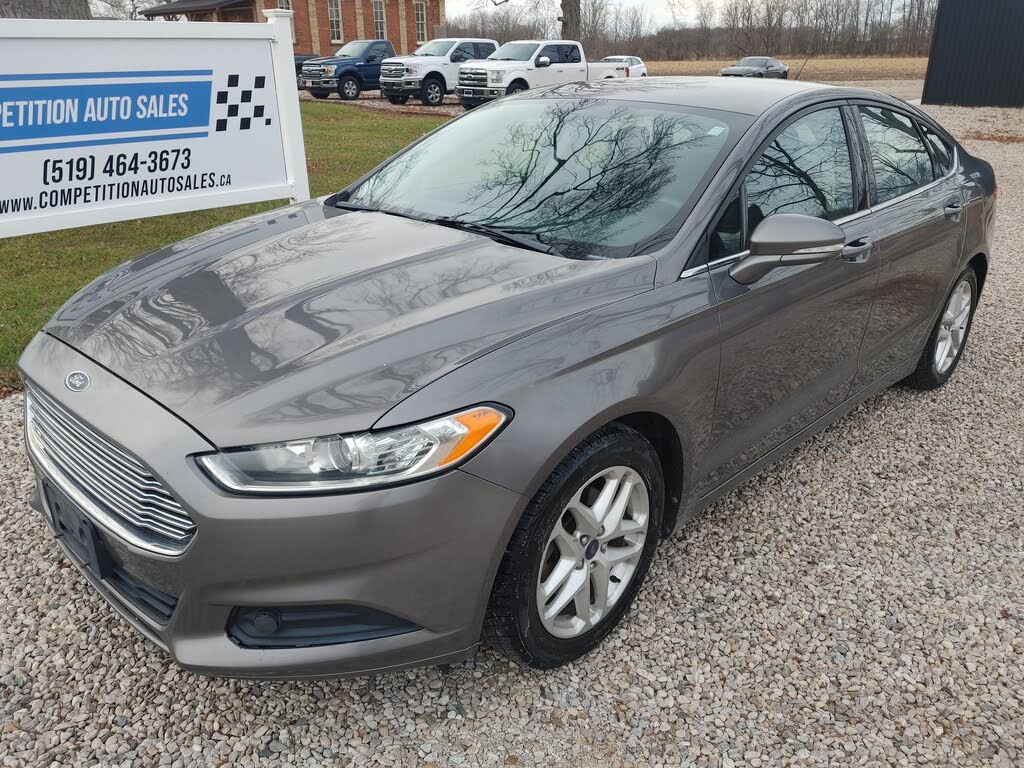 Ford Fusion SE 2013