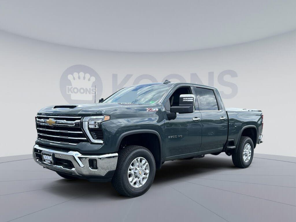 2025 Chevrolet Silverado 3500HD LTZ Crew Cab 4WD
