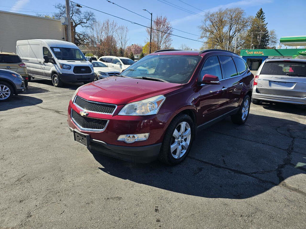 2010 Chevrolet Traverse 2LT AWD