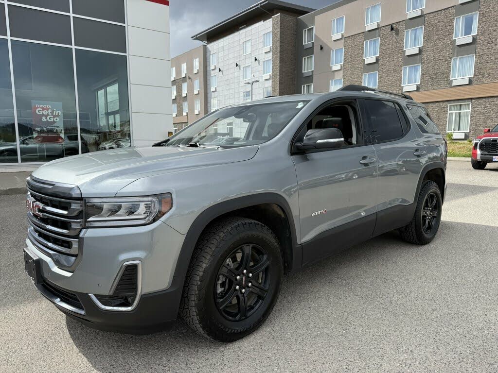 2023 GMC Acadia AT4 AWD