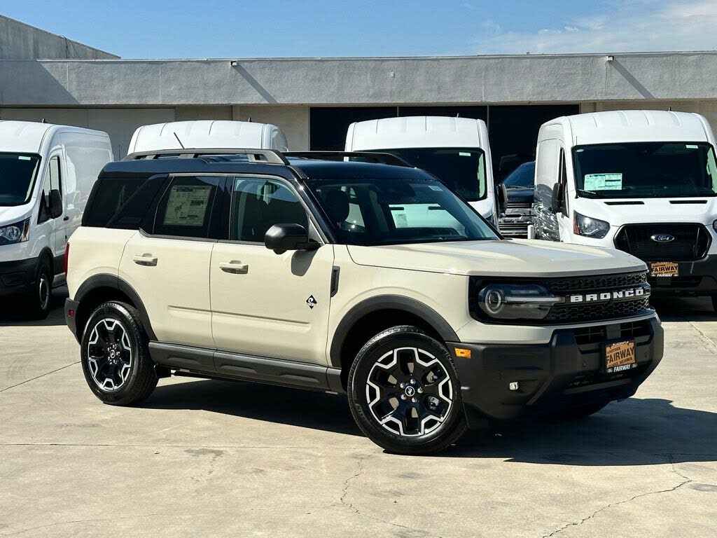 2025 Ford Bronco Sport Outer Banks AWD