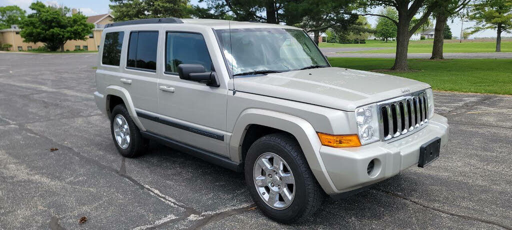 2007 Jeep Commander Sport 4WD