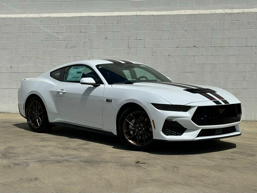 2025 Ford Mustang GT Premium Fastback RWD