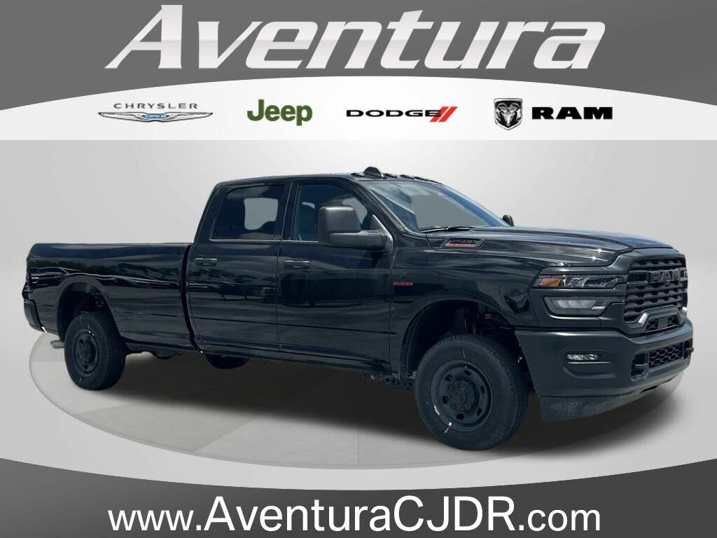 2025 RAM 2500 Tradesman Crew Cab 4WD