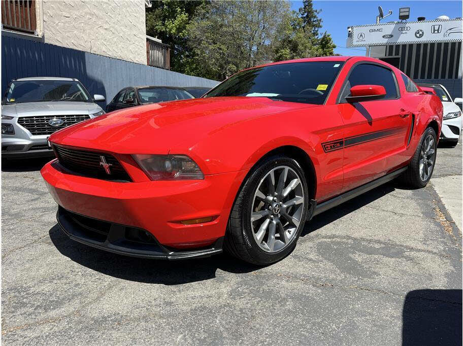 2012 Ford Mustang GT Premium Coupe RWD