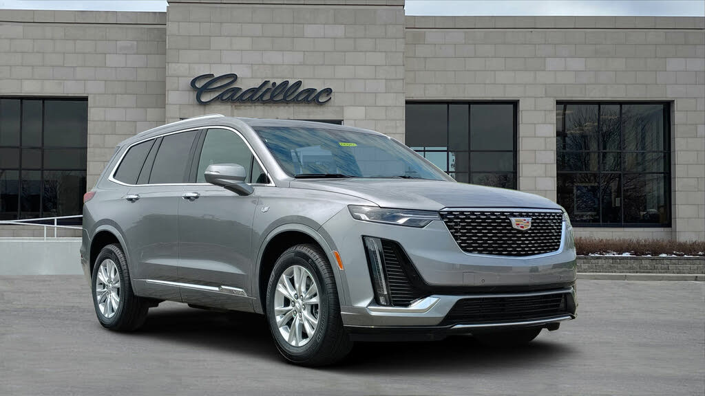 2025 Cadillac XT6 Luxury FWD