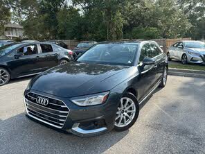 Audi A4 quattro Premium 40 TFSI AWD