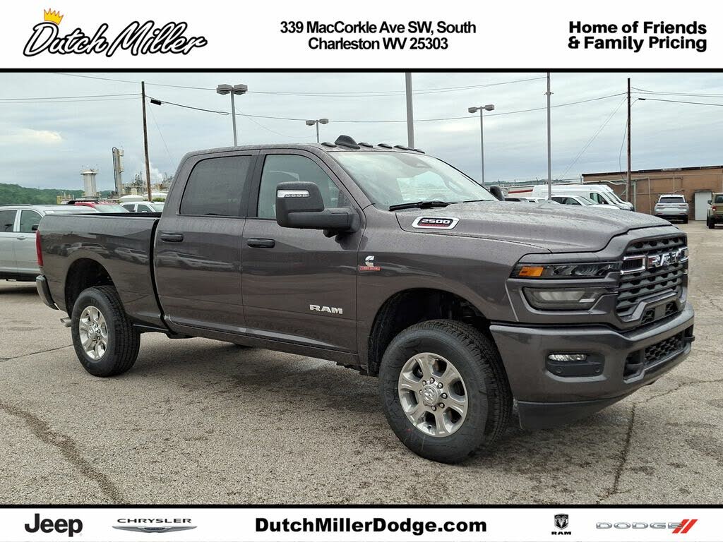 2025 RAM 2500 Big Horn Crew Cab 4WD