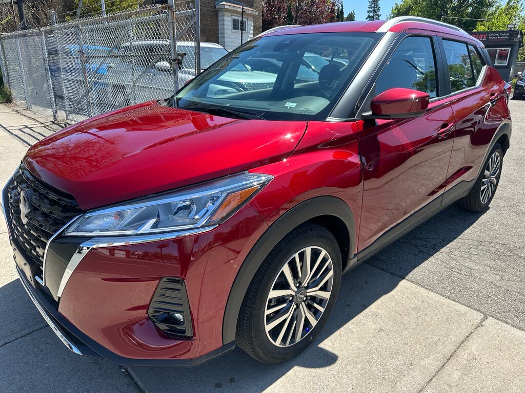 2025 Nissan Kicks SV FWD