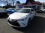 Toyota Camry Hybrid SE FWD