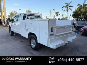Ford F-350 Super Duty XL SuperCab LB 4WD