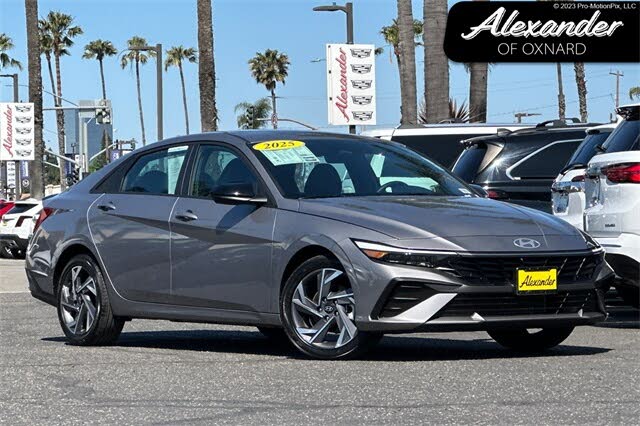 2025 Hyundai Elantra SEL Sport FWD