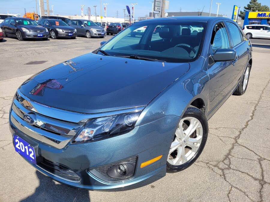 2012 Ford Fusion SE
