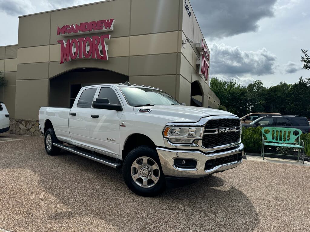 2020 RAM 2500 Tradesman Crew Cab LB 4WD