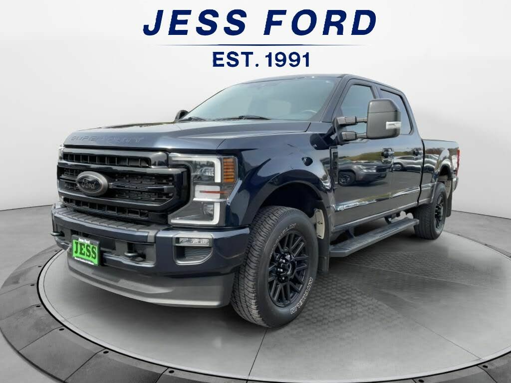 2022 Ford F-350 Super Duty Lariat Crew Cab 4WD