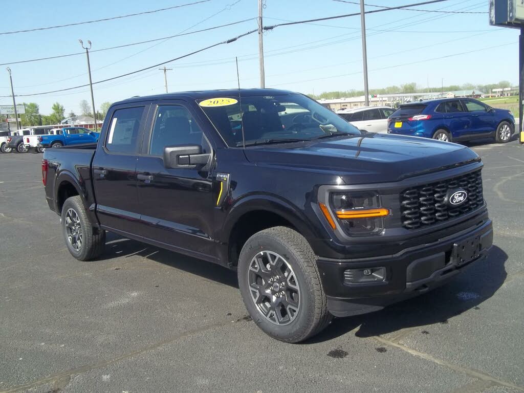 2025 Ford F-150 STX 4dr SuperCrew 4WD