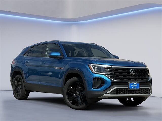 2025 Volkswagen Atlas Cross Sport SE FWD with Technology