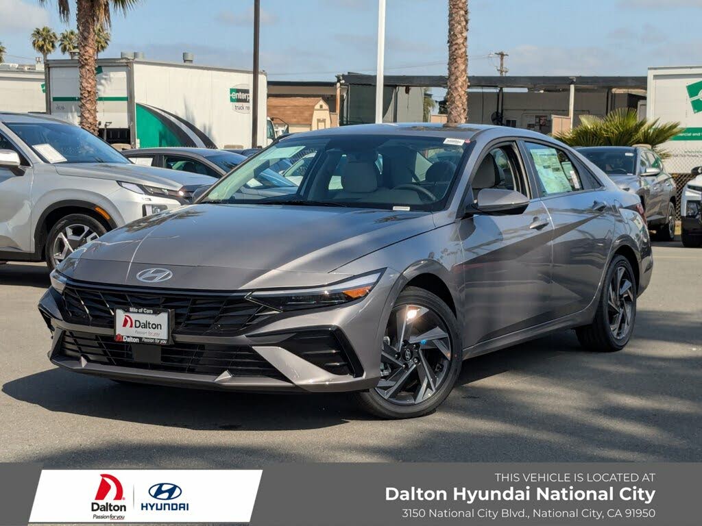 2025 Hyundai Elantra Hybrid Limited FWD