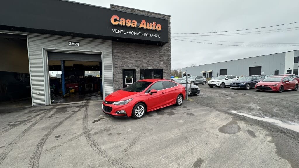 2017 Chevrolet Cruze LT Sedan FWD