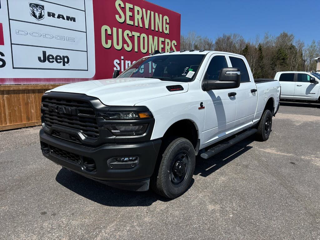 2025 RAM 2500 Tradesman Crew Cab 4WD