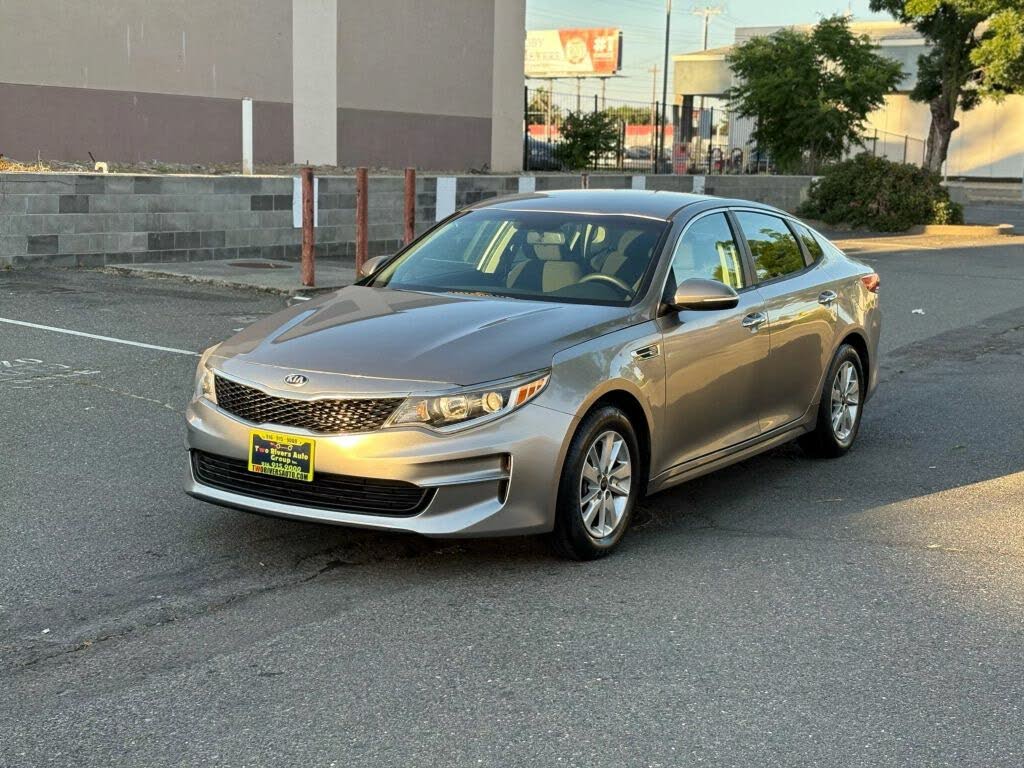 2016 Kia Optima LX