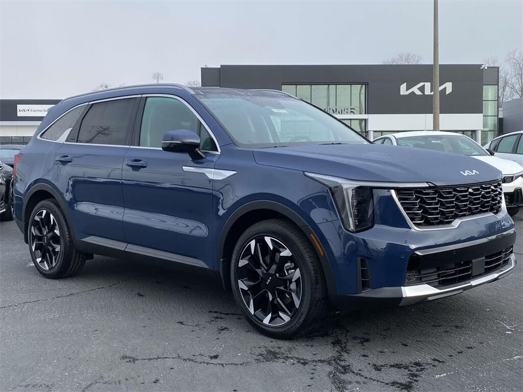 2025 Kia Sorento EX FWD