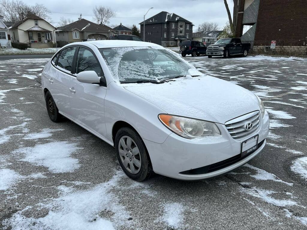 2010 Hyundai Elantra L FWD
