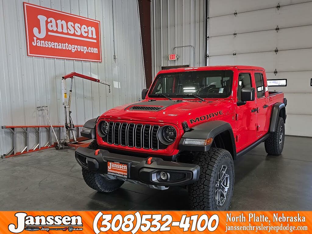 2025 Jeep Gladiator Mojave Crew Cab 4WD