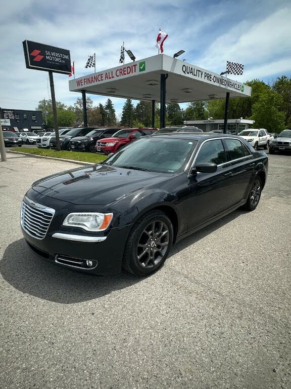 2014 Chrysler 300 Touring RWD