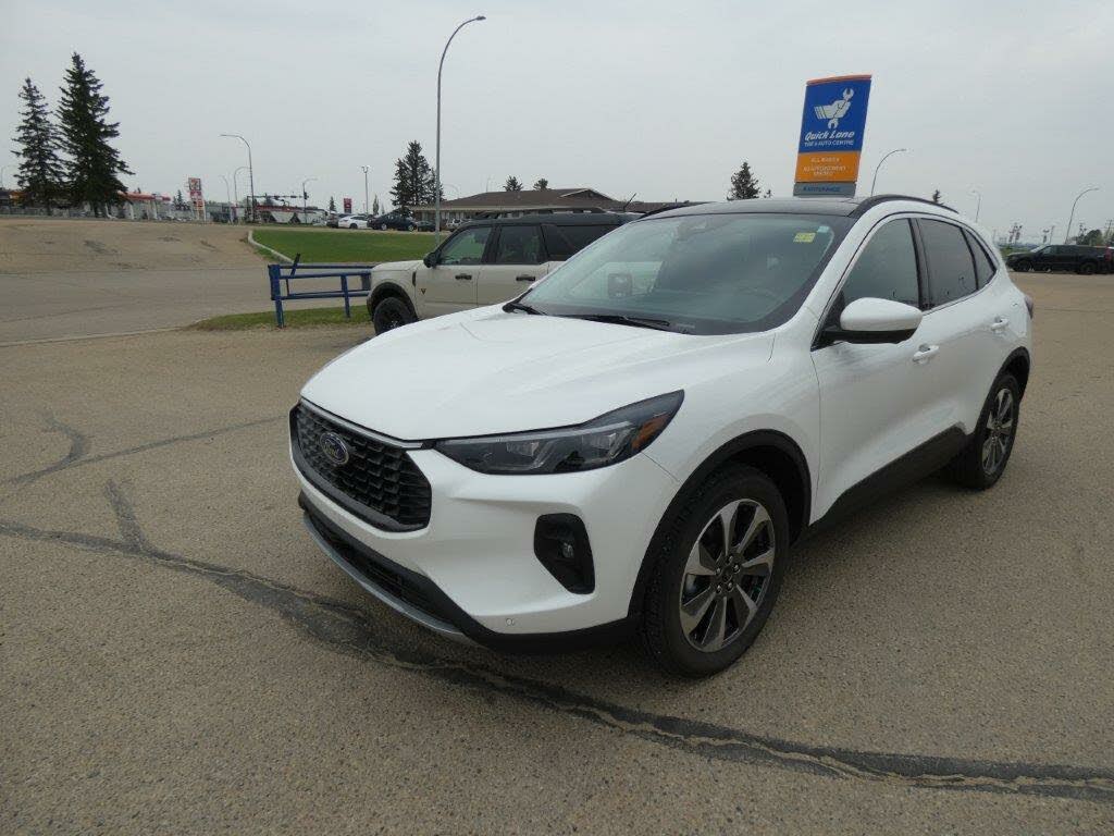 2024 Ford Escape Platinum AWD