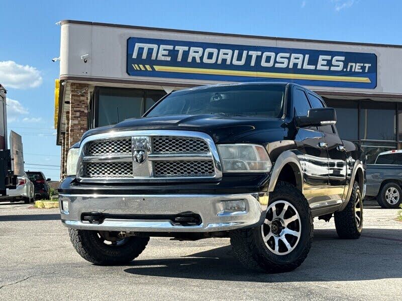 2011 RAM 1500 Laramie Crew Cab 4WD