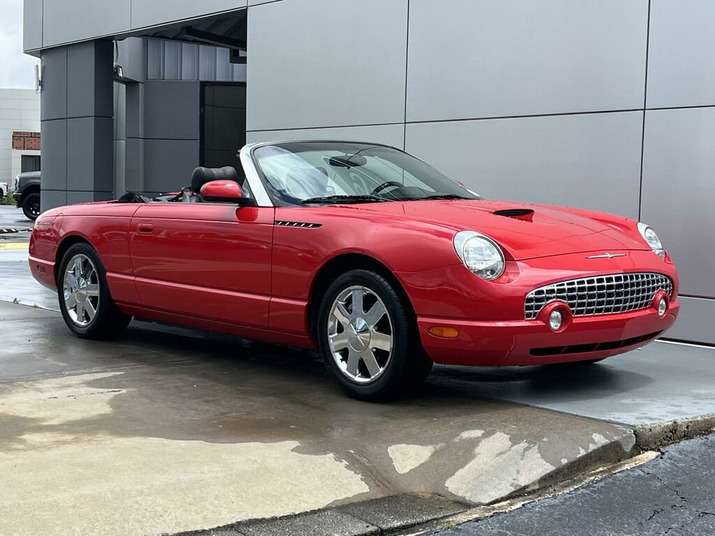 2002 Ford Thunderbird Deluxe RWD