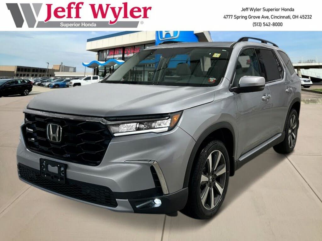 2025 Honda Pilot Touring AWD