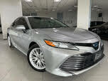 Toyota Camry Hybrid XLE FWD