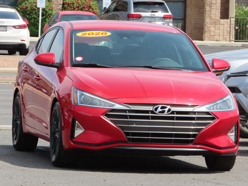 2020 Hyundai Elantra SE FWD