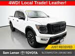 Nissan Titan PRO-4X Crew Cab 4WD