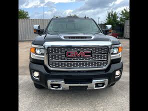 GMC Sierra 3500HD Denali Crew Cab LB DRW 4WD