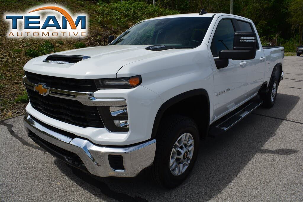 2024 Chevrolet Silverado 2500HD LT Crew Cab 4WD