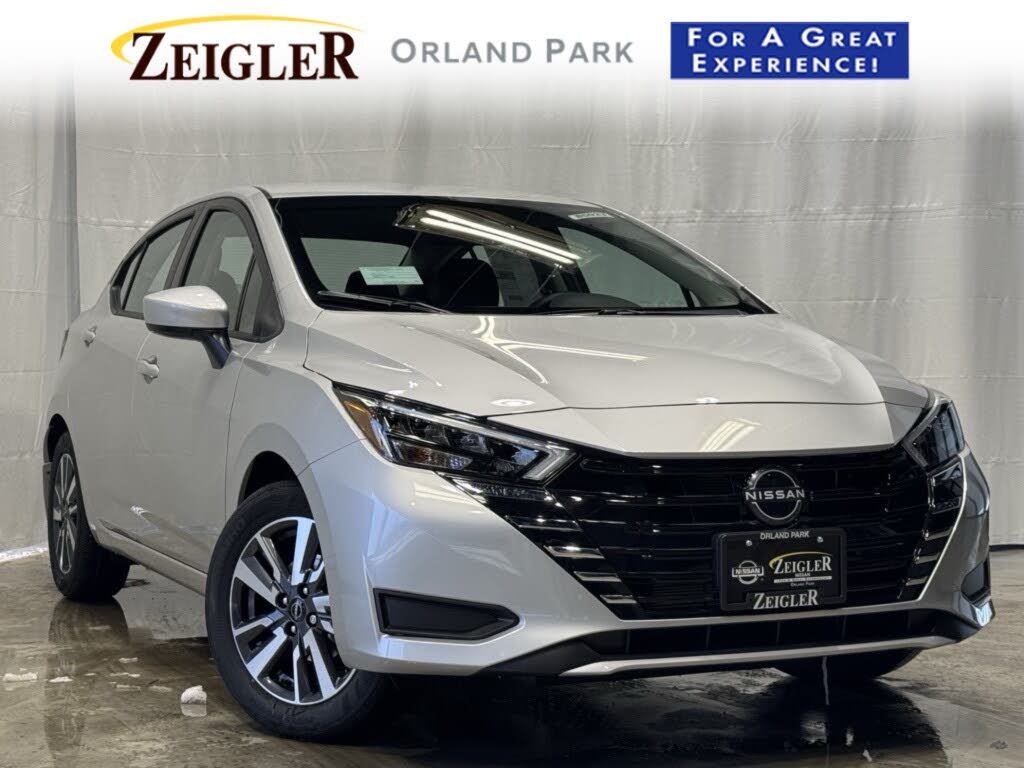 2025 Nissan Versa SV FWD